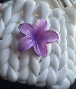 Flower hair claw clip