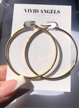 Load image into Gallery viewer, Favorite Pair Hoop Earrings